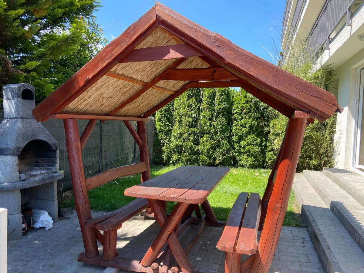 Kohl Wellness Apartman Siófok Esterno foto